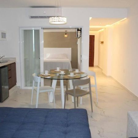 Beach Front Renewed Apartment Cancún Exterior foto